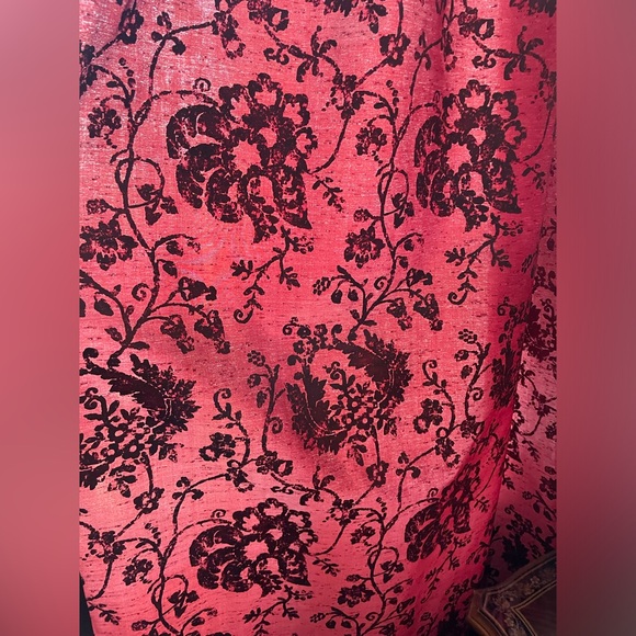 Waverly 1 pair of pinched pleat panels with rings, burgundy nwt curtains  25x84 - Picture 12 of 13